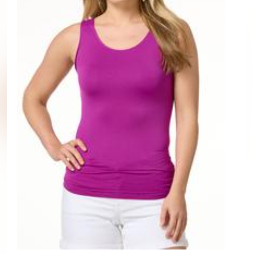 Clover Body Shaping stretch top NWT